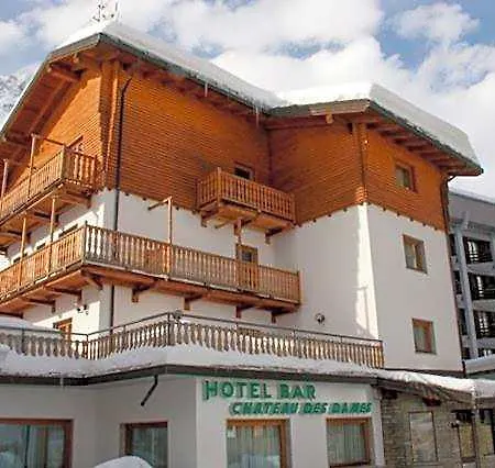 Chateau Des Dames Hotel